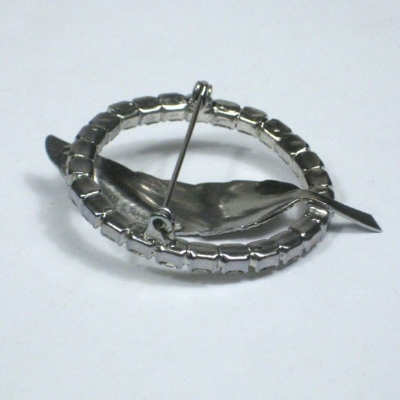 Circle Leaf Ring Brooch Pin Silvertone Vintage Jewelry 2.1 inch Women Rhinestone - Picture 5 of 5
